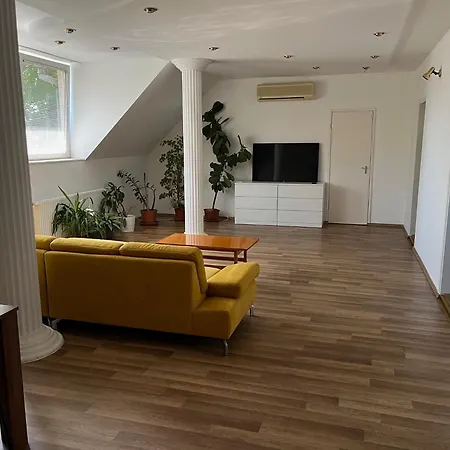 Apartment Csongradi Apartmanhaz *